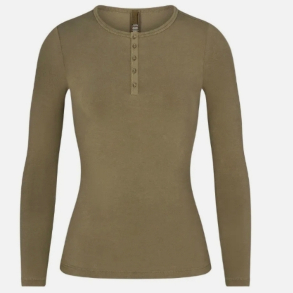 SKIMS Long Sleeve Henley Top NWOT